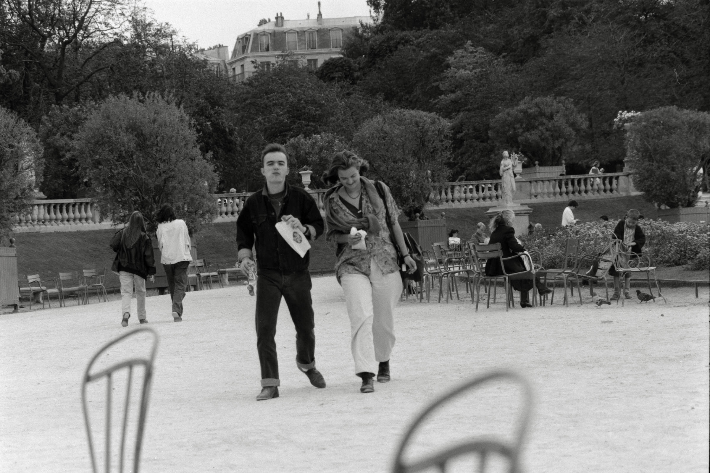 AHP F1990 09 003 sc250506 img09 NLP